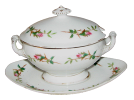 Vintage Soup Tureen Pink Rose Bud Pattern With Under Plate, Gold Trim - £19.78 GBP