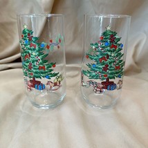 2 Vintage Luminarc Tumblers Noel Christmas Tree Drinking Glasses 6&quot; - £7.29 GBP