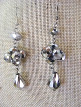 SILVER GLASS FACETED CLUSTER OF BEADS CASCADING DANGLE PIERCED  EARRINGS - £8.99 GBP