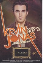 Kevin jonas thumb200