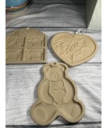 Pampered Chef Stoneware Teddy Bear,Farm Yard And Grape Vine Stone Cookie... - $34.28 CAD