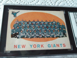 1959   NEW  YORK  GIANTS  TEAM - CHECKLIST  # 133  TOPPS    SGC  84    F... - $54.99