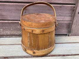 ANTIQUE SMALL WOODEN ROUND FIRKIN SUGAR BUCKET w/ LID 7.5&quot; SHAKER STYLE - £62.26 GBP