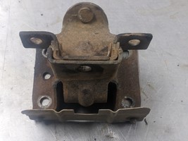 Motor Mount From 2002 GMC Sierra 1500  5.3 15226251 4WD - $646.39 MXN