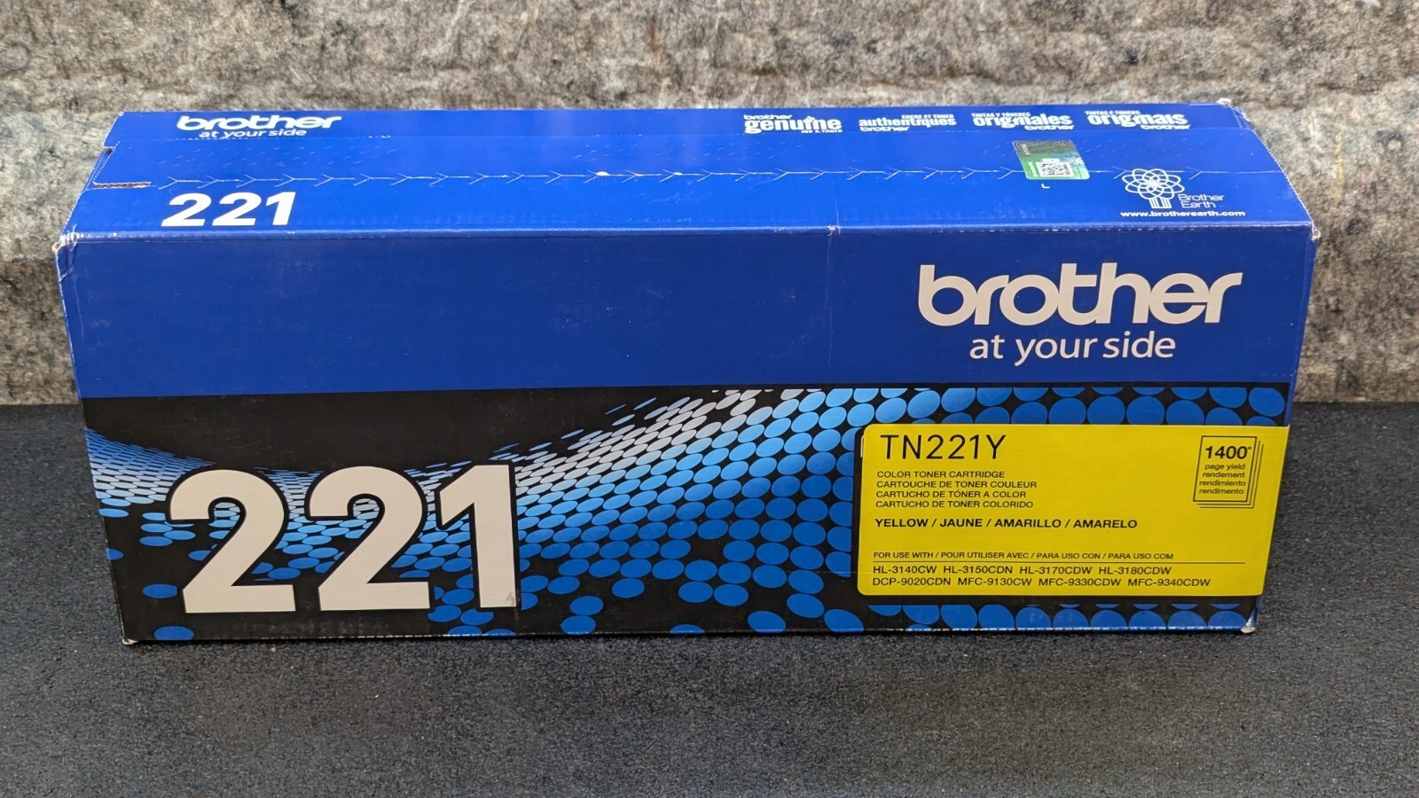 Brother Genuine OEM TN221Y Yellow Printer Toner Cartridge 1400 Page Yiel... - $28.99