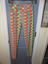 LuLaRoe LEGGINGS Pastel Triangle Print Size OS Women&#39;s NWOT - £17.50 GBP