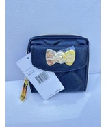 Betsey Johnson Black Quilted Bow Turnlock Zip Clutch Wallet BB15150 - $58.39 CAD