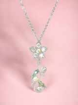 Rhinestone Flower Shimmer Pendant Charm Necklace Silver Tone 18&quot; - £3.91 GBP
