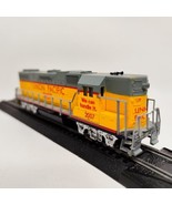 Life Like 8075 Union Pacific GP38 Powered Diesel Locomotive #2007 HO Scale - $28.49