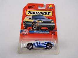Van / Sports Car / Matchbox Mustang Mach III #H20 - £10.38 GBP