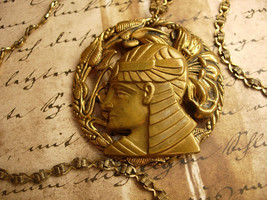 Vintage Egyptian revival Pharaoh Head necklace bookchain - £129.74 GBP