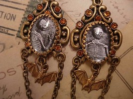 Bizarre gothic Macabre Corpse memoriam earrings with bats and chains and more - £76.35 GBP