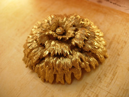 HUGE Vintage signed Monet cascading Flower brooch - £51.95 GBP