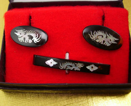 Vintage Sterling Silver  Cufflinks Inlaid Chinese Dragon Signed T AR - £93.36 GBP