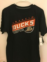 New Anaheim Ducks Hockey Club Mens  Black Medium T Shirt - $247.80 MXN