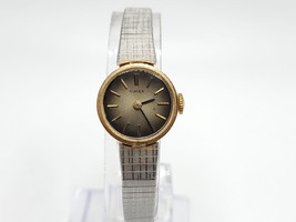 Vintage Timex Watch Women Running Gold Tone Gold/black Fade Dial 17mm - £23.97 GBP