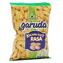 Garuda Kacang Kulit Rasa Bawang - Roasted Peanuts Garlic Flavor, 8.81 Oz - £21.99 GBP