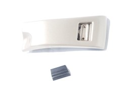 Driver Left Fender Flare Southern Comfort OEM 2003 GMC Yukon - $32.80