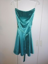 Ruby Rox Ladies Strapless Green Satiny Short Full Swingy DRESS-JR 5-LOOKS Unworn - £11.98 GBP