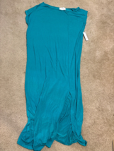 NWT  Six /Fifty Women Crewneck Cap Sleeves Midi Slit Front Green Dress Large - £16.49 GBP