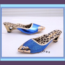 Low Elegant Pointed Toe Fluer De Gold Glitter Slippers in Blue Black or Gold image 4