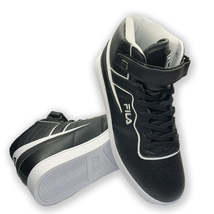 Nwt Fila Msrp $85.99 Vulc 13 Men&#39;s Black Mid Plus Hi Top Sneakers Size 10 - £45.54 GBP