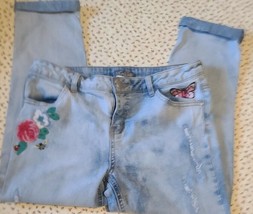 Justice ~ Girl's Size 16 ~ Embroidered ~ Embellished ~ Denim Blue Jeans Capris - $26.18