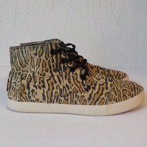 Toms High Top Sneakers Animal Print Memory Form Women 7M Lace Up Comfort  - £11.65 GBP