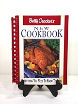 (22B1S1) Book Betty Crocker&#39;s New Cookbook Techniques &amp; Ingredience  - £15.66 GBP