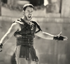 2000 Russell Crowe as Maximus GLADIATOR Publicity Press Kit Photograph 8x10 - £14.31 GBP