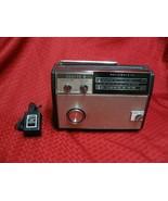 Rare Collectible Vintage Zenith Solid State transistor AM FM Radio R75Y2... - $69.42 CAD