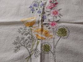 Wildflower Bouquet Embroidered Kitchen Bathroom Dish Hand Towel 17x26 - £14.78 GBP