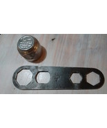 Ford model &quot;T&quot; hubcap wrench &amp; original model T hubcap.  - $47.63 CAD