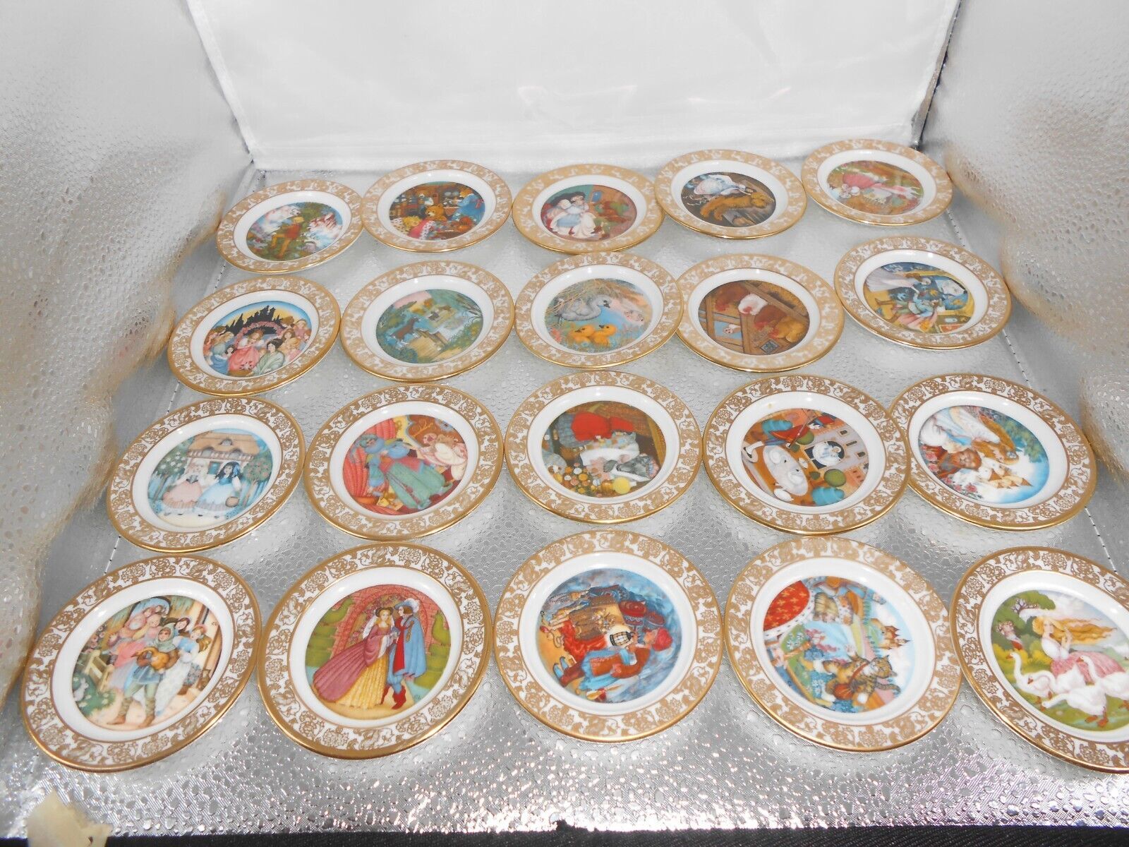 Franklin mint porcelain plate collection The Best Loved Fairy Tales 48 set - £195.35 GBP