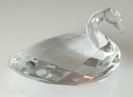 Crystal Faceted Art Glass Swan Miniature Figurine 2 inches long - $19.34