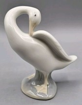 LLADRO Porcelain 4.25&quot; Goose Figurine Made in SPAIN  - $18.69