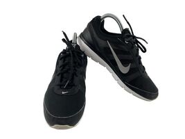 Nike Sneaker Women 8.5M Total Core TR Running Shoe White Black Athletic ... - $359.25 MXN