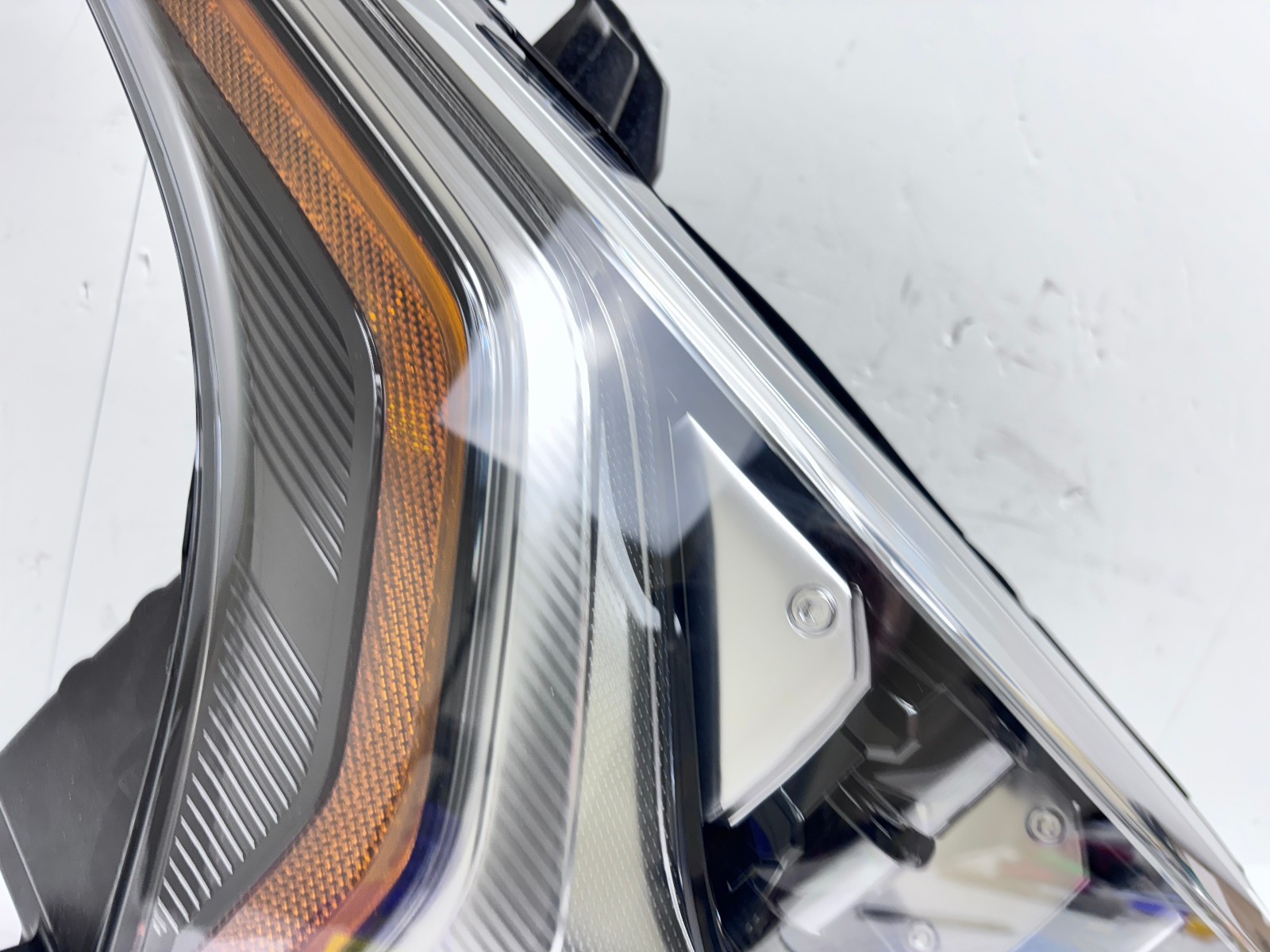 2022 2023 2024 2025 TOYOTA SEQUOIA LED PLATINUM FRONT RIGHT OEM HEADLIGHT Item image 10