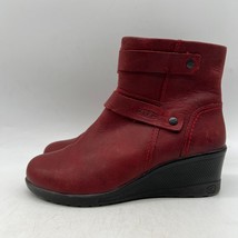 Keen Womens Red Leather Round Toe Side Zipper Wedge Ankle Booties Size 8 - £39.10 GBP