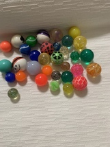 Large, medium and small super balls for sale in bulk in Japan - $19.88