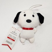 Hallmark SNOOPY Peanuts Small Stars Plush Ornament New Mini Stuffed Animal - £6.14 GBP