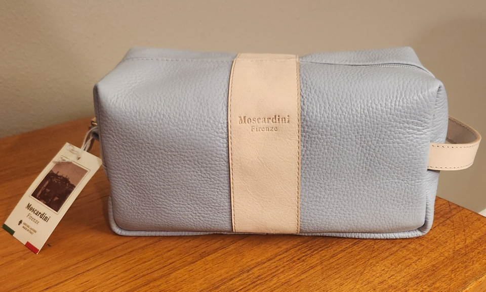 NWT MOSCARDINI FIRENZE ITALIAN LEATHER LIGHT BLUE TRAVEL TOILETRY BAG LINED - $45.49