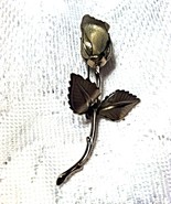 Famous Giovanni Textured Christmas Rose Pin Brooch Hallmark Signature on Leaf - $20.00