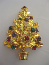 Eisenberg Ice Christmas Tree Pin Brooch Rhinesstones Gold Tone Leaf Setting - £31.43 GBP