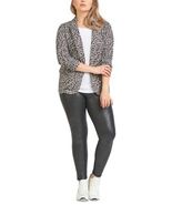 MSRP $59 Back Tape Trendy Womens Plus Size Crackle Leggings Black Size X - $490.33 MXN