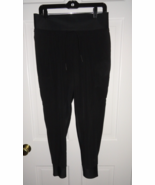 WOMEN&#39;S BLACK ATHLETA DRAWSTRING WAIST CARGO PANTS SIZE 6 - $61.70 CAD