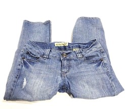  Womens Juniors Paris Blue Distressed Capri Jeans Size 5  - $13.25