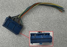 Wiring harness replacement stereo plugs. Many 95+ Buick Oldsmobile facto... - $15.00