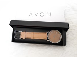 AVON Sentimental Strap Watch &quot;FAMILY&quot; (Quartz movement, Strap Band) ~ NE... - $19.53