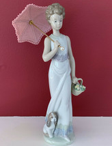 Lladro Garden Classic #7617 Collectors Society Girl W/ Umbrella &amp; Flowers 9&#39;TALL - £159.86 GBP